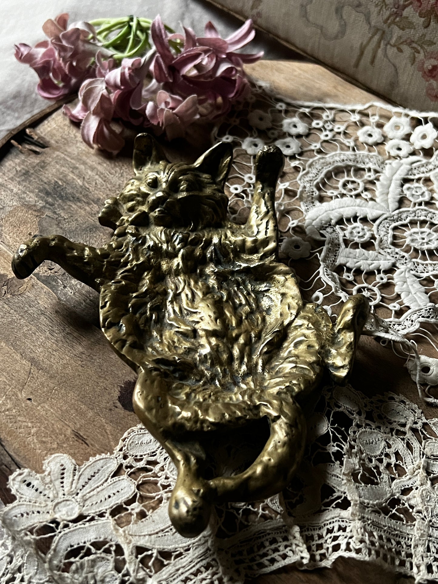 ★真鍮製猫型トレイ