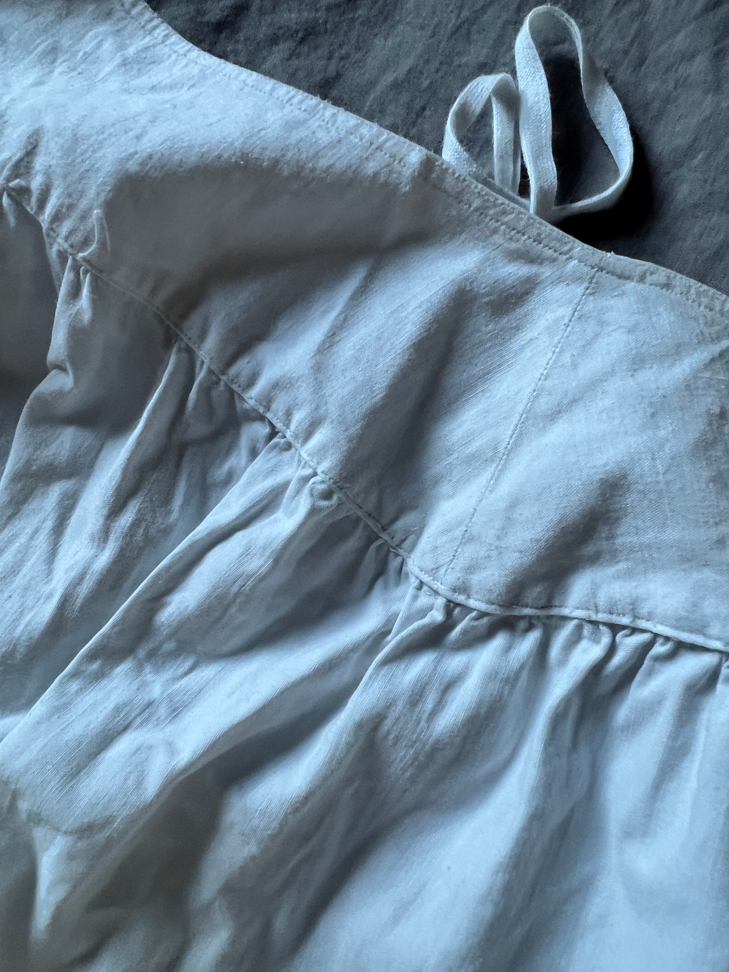 アンティークペチスカート