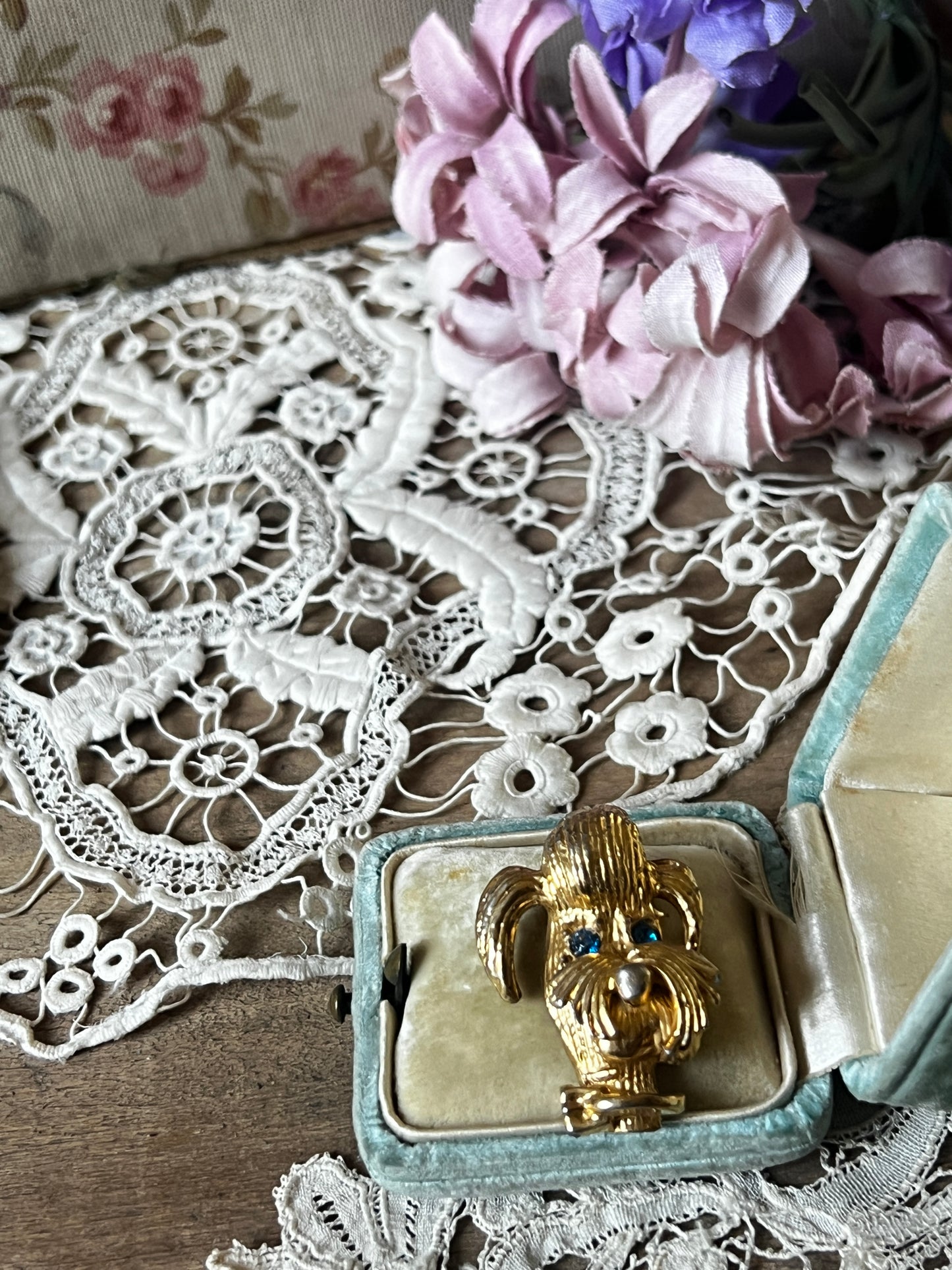 ヴィンテージブローチ(犬)