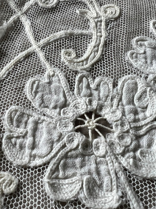 アプリケーションレースカーテン