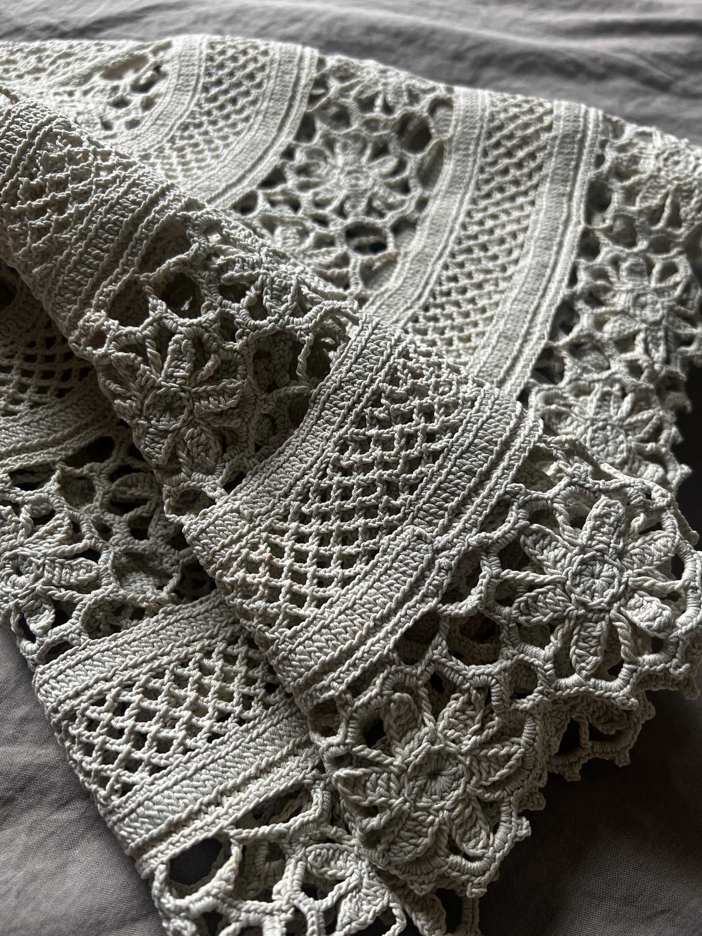 クロシェレースクロス