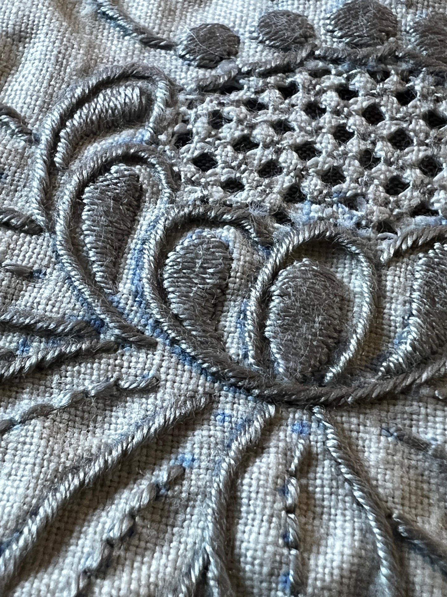 マデイラ刺繍クロス