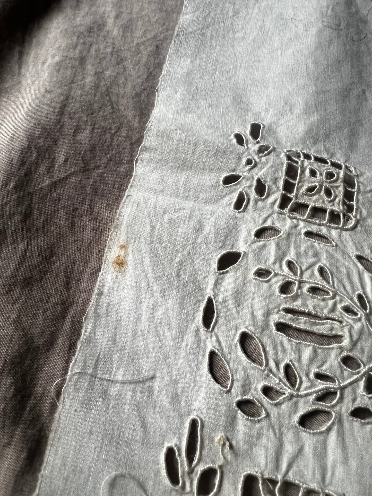 カットワーク刺繍端布セット