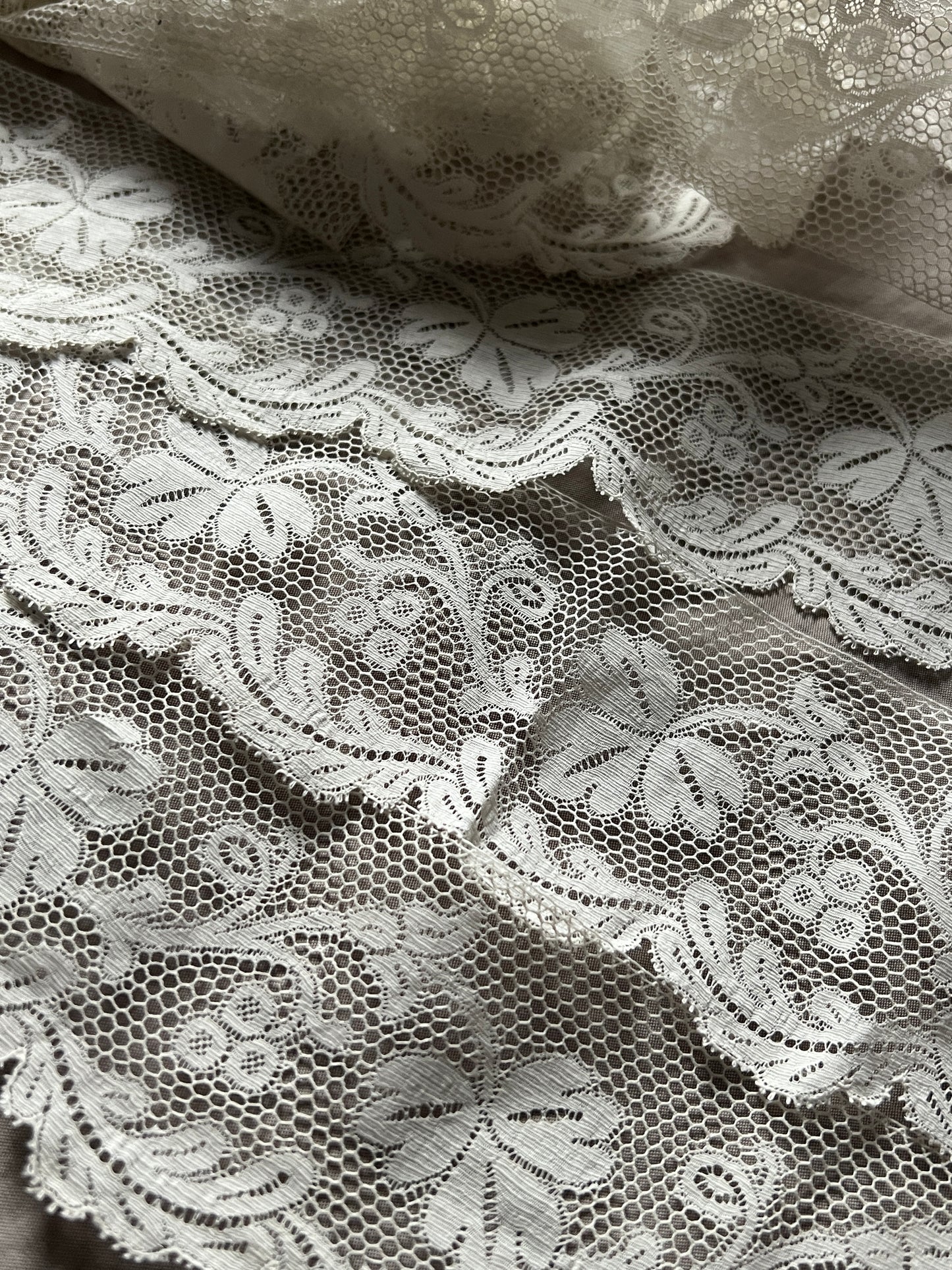 ★ヴァランシエンヌレース