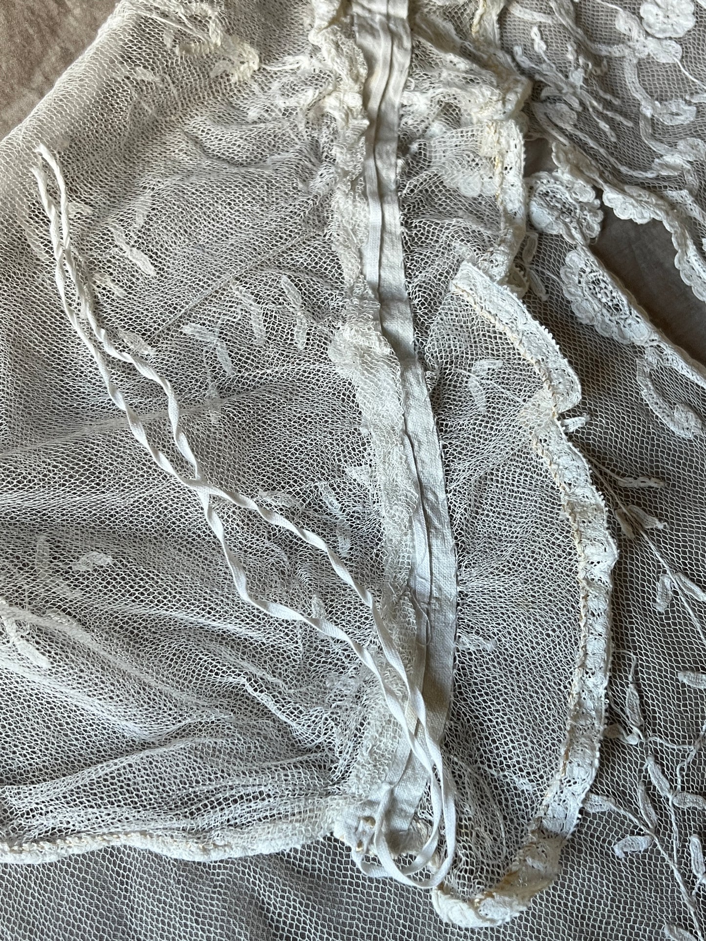 プリンセスレースカーテン