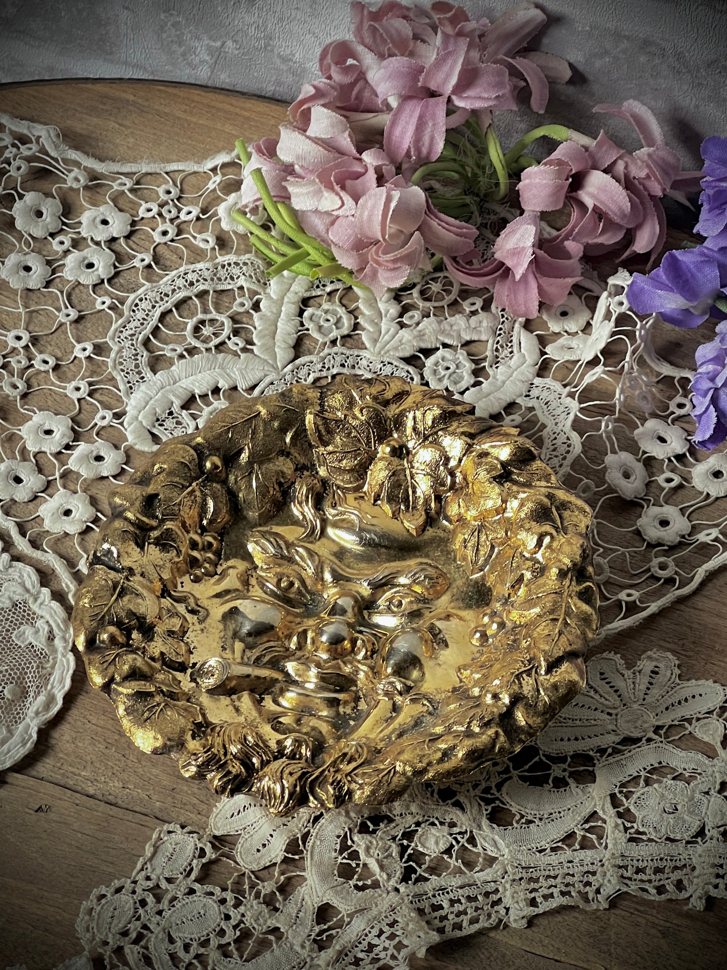 ★フェイスメタル皿