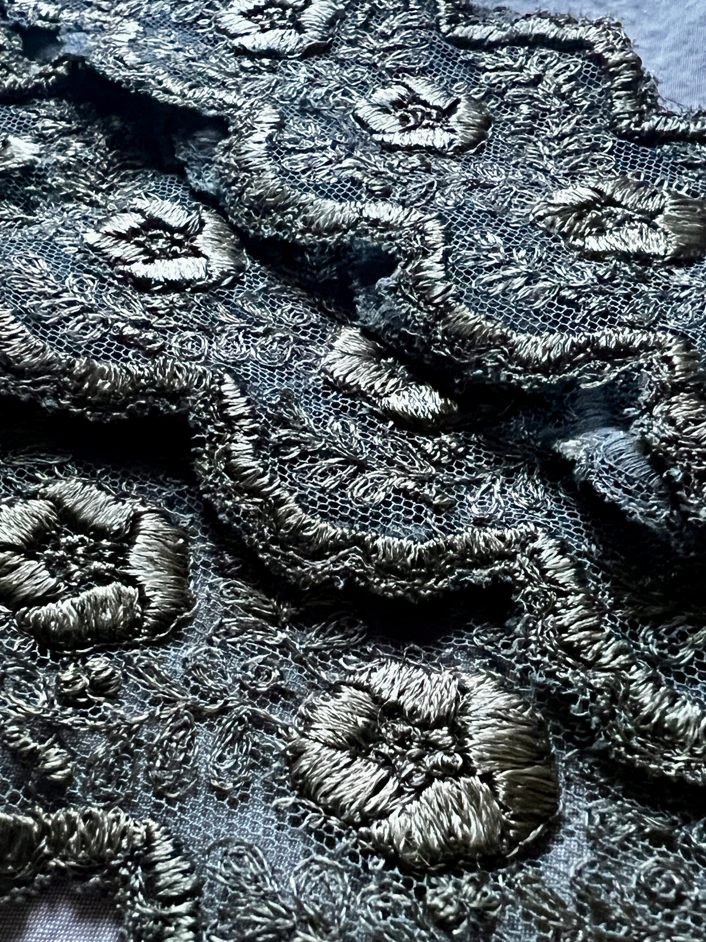 ★チュール刺繍レース