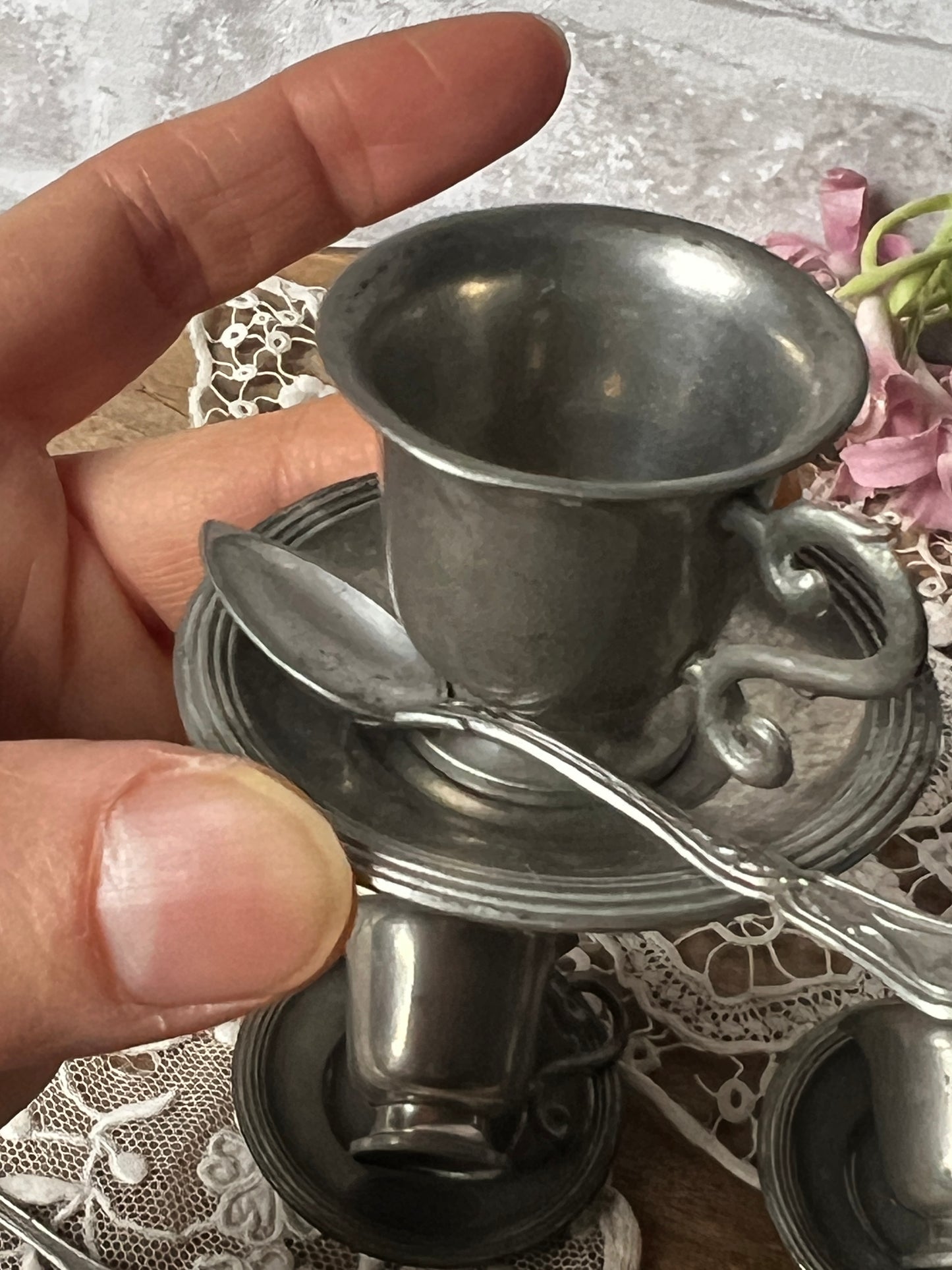 メタル製ミニチュアカップセット