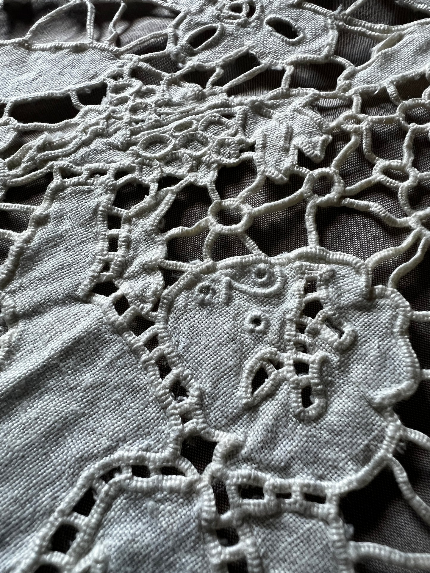 カットワークレース飾り布(天使)