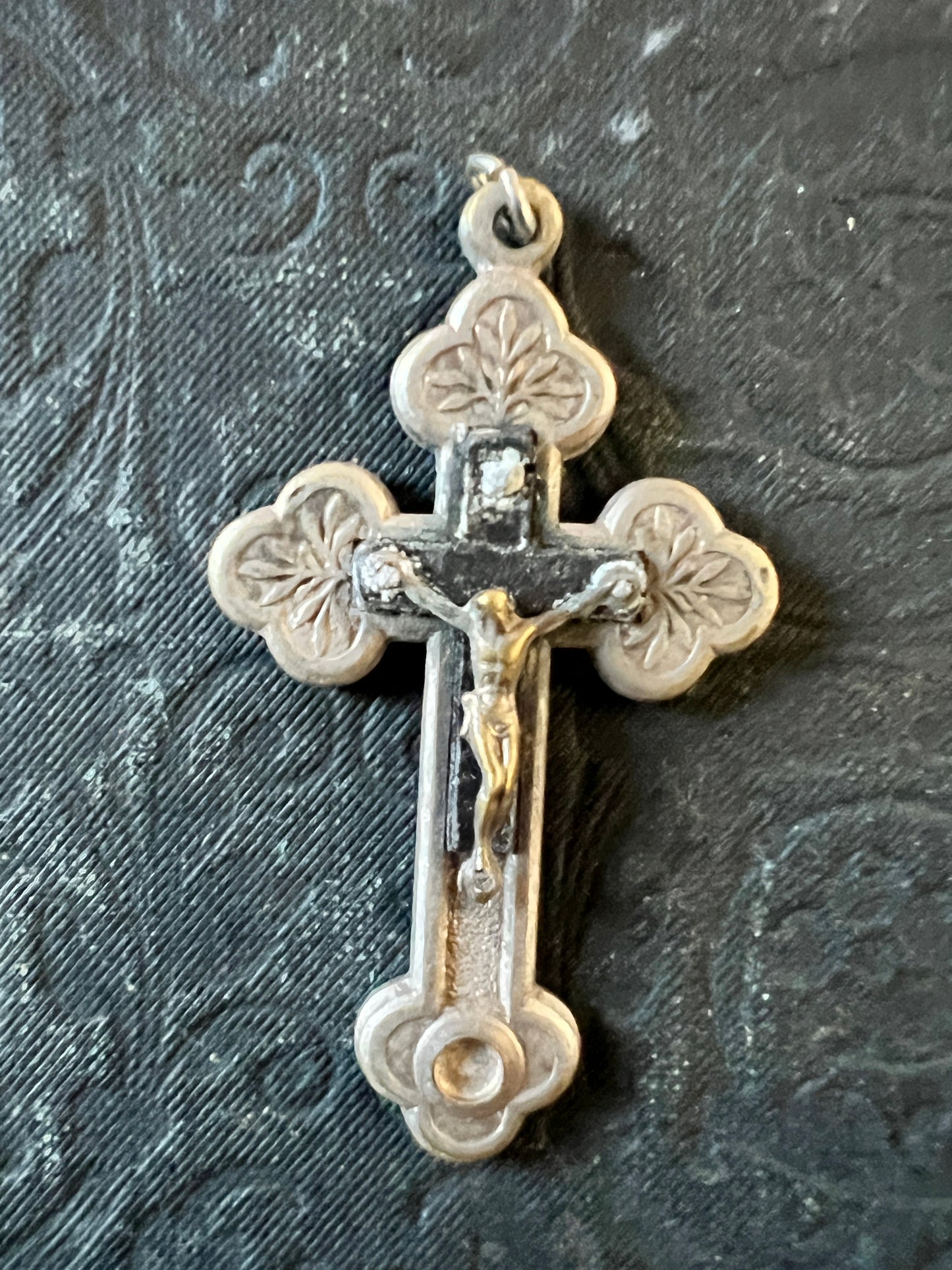 アンティーククロスチャーム