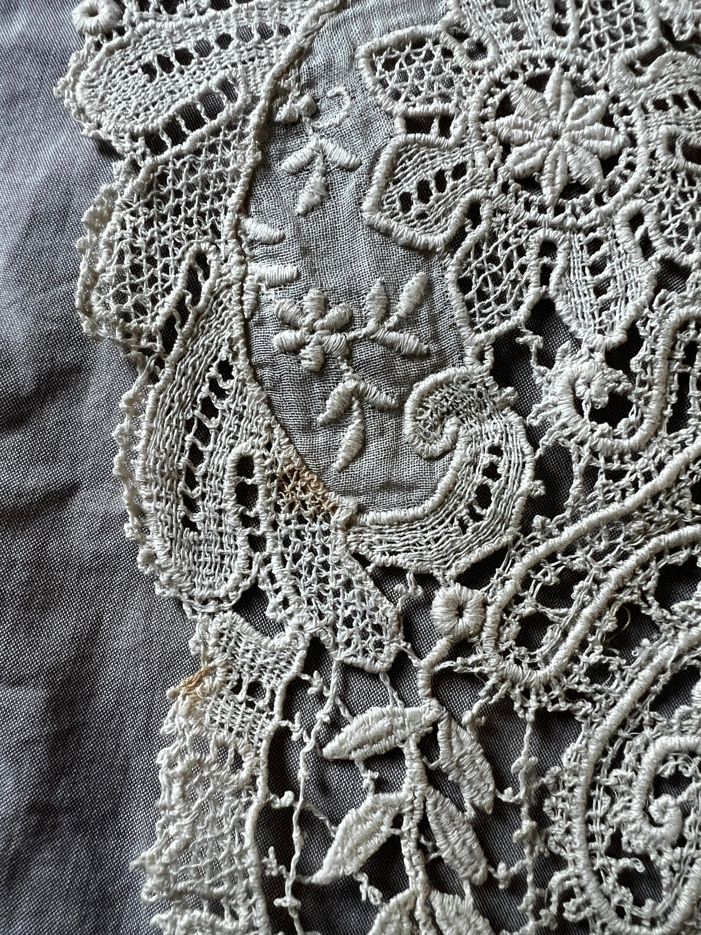 ★アンティークレース端布