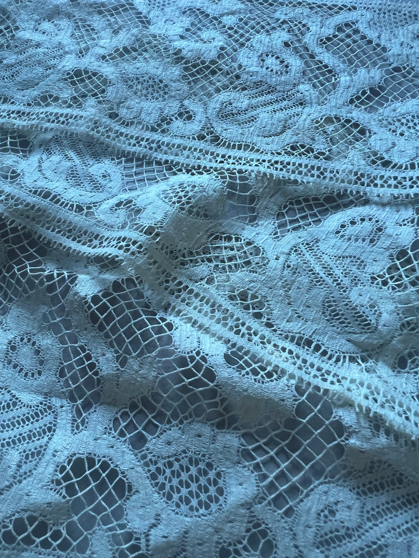 アンティークレース