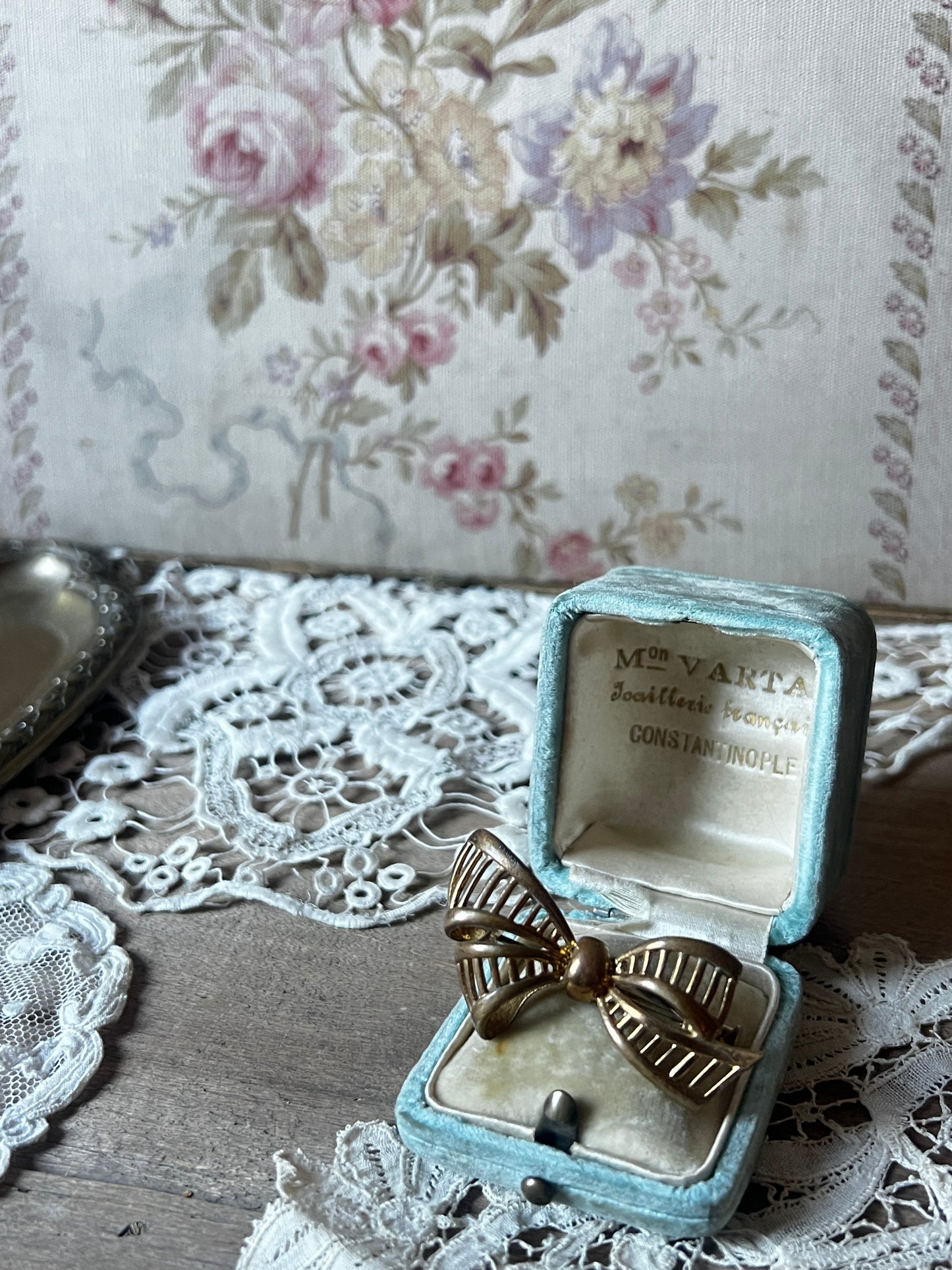 アンティークブローチ(リボン)