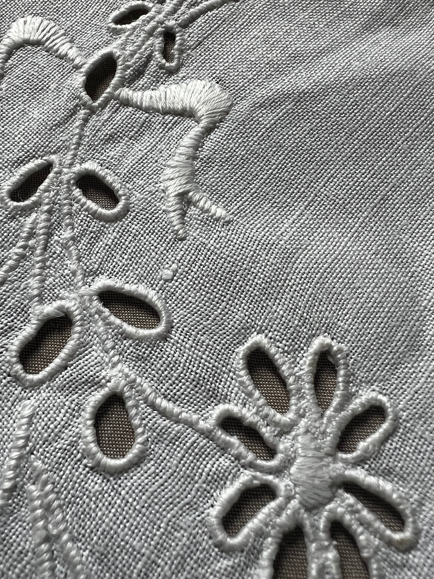 カットワーククロス