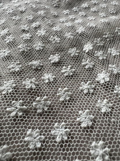 チュール刺繍ボネトップ