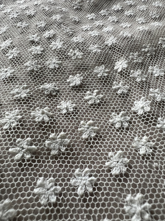 チュール刺繍ボネトップ