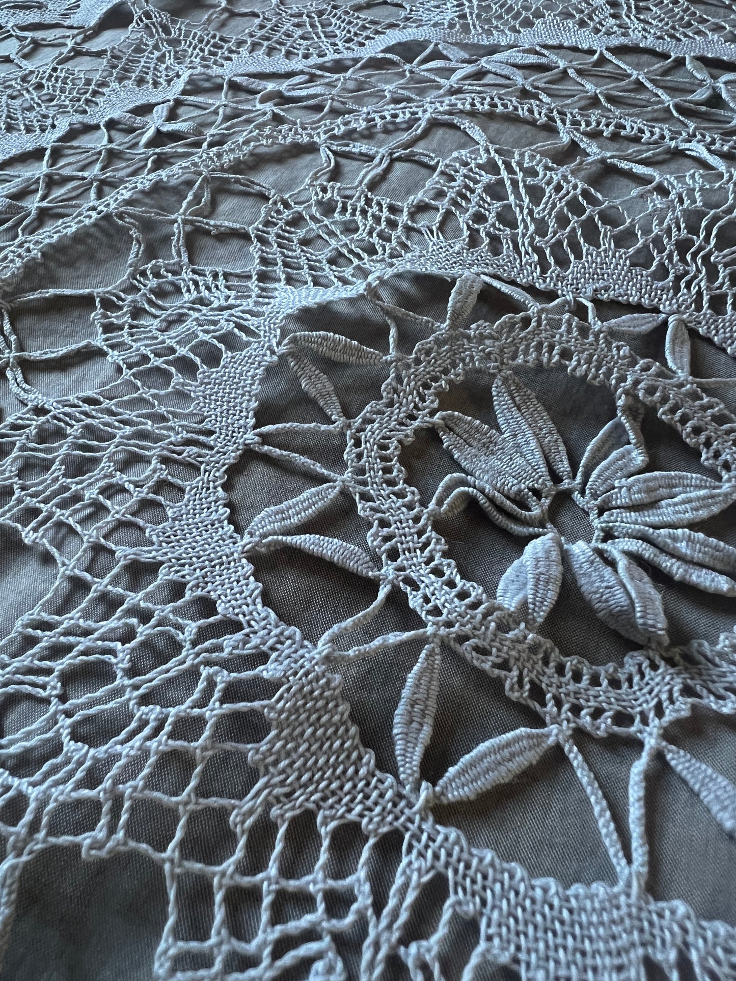 ★ボビンレースのクロス