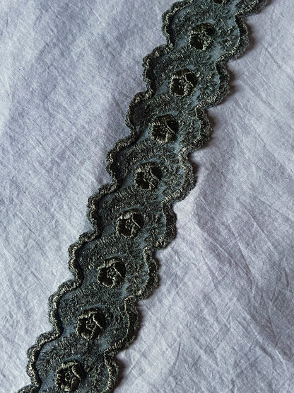 ★チュール刺繍レース