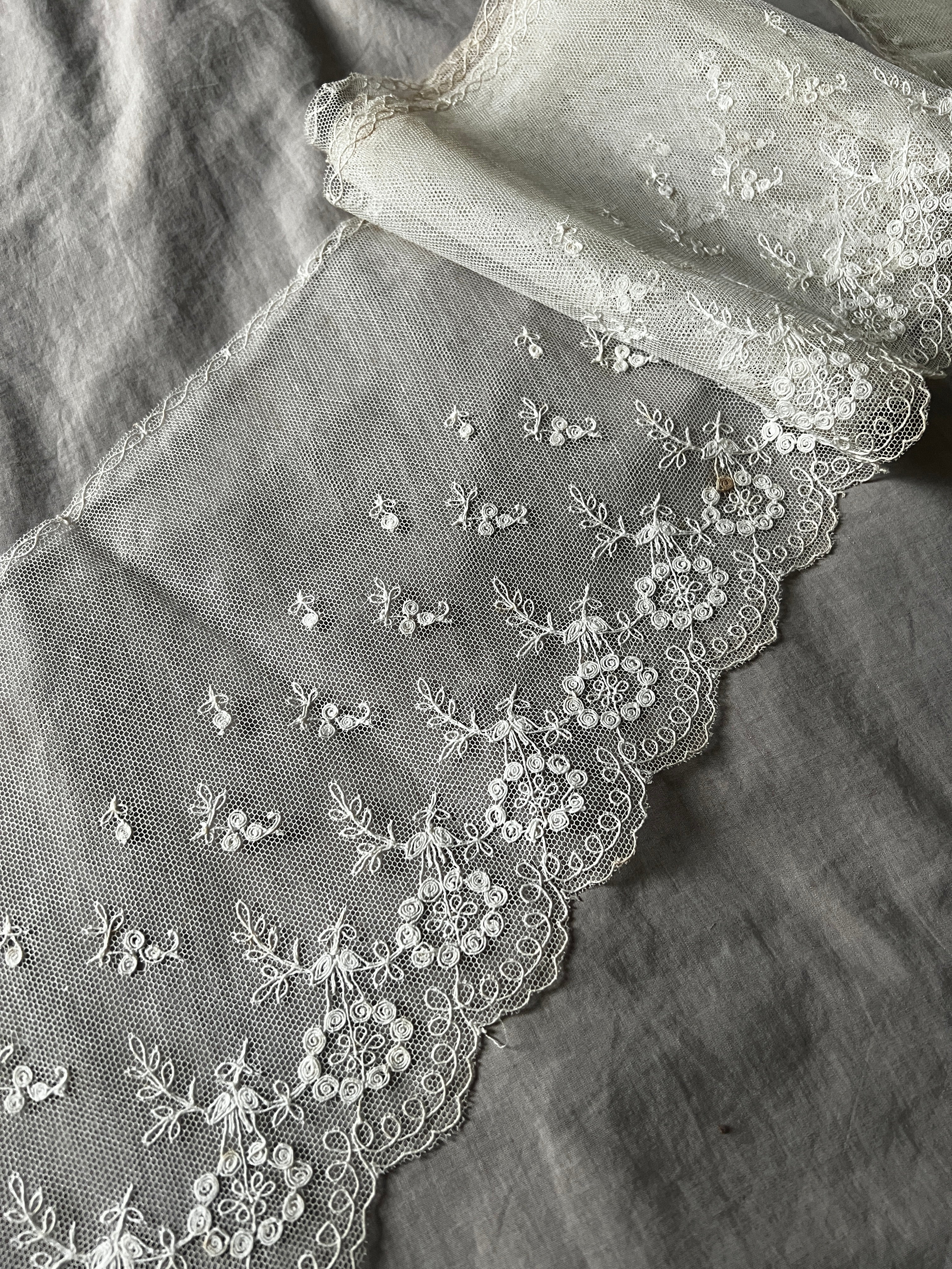 アンティークレース – France Antique 銀色アンティーク