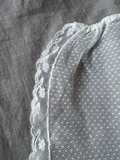 ドットチュールレースのミニカーテン