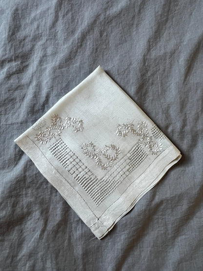 ★シルクハンカチ