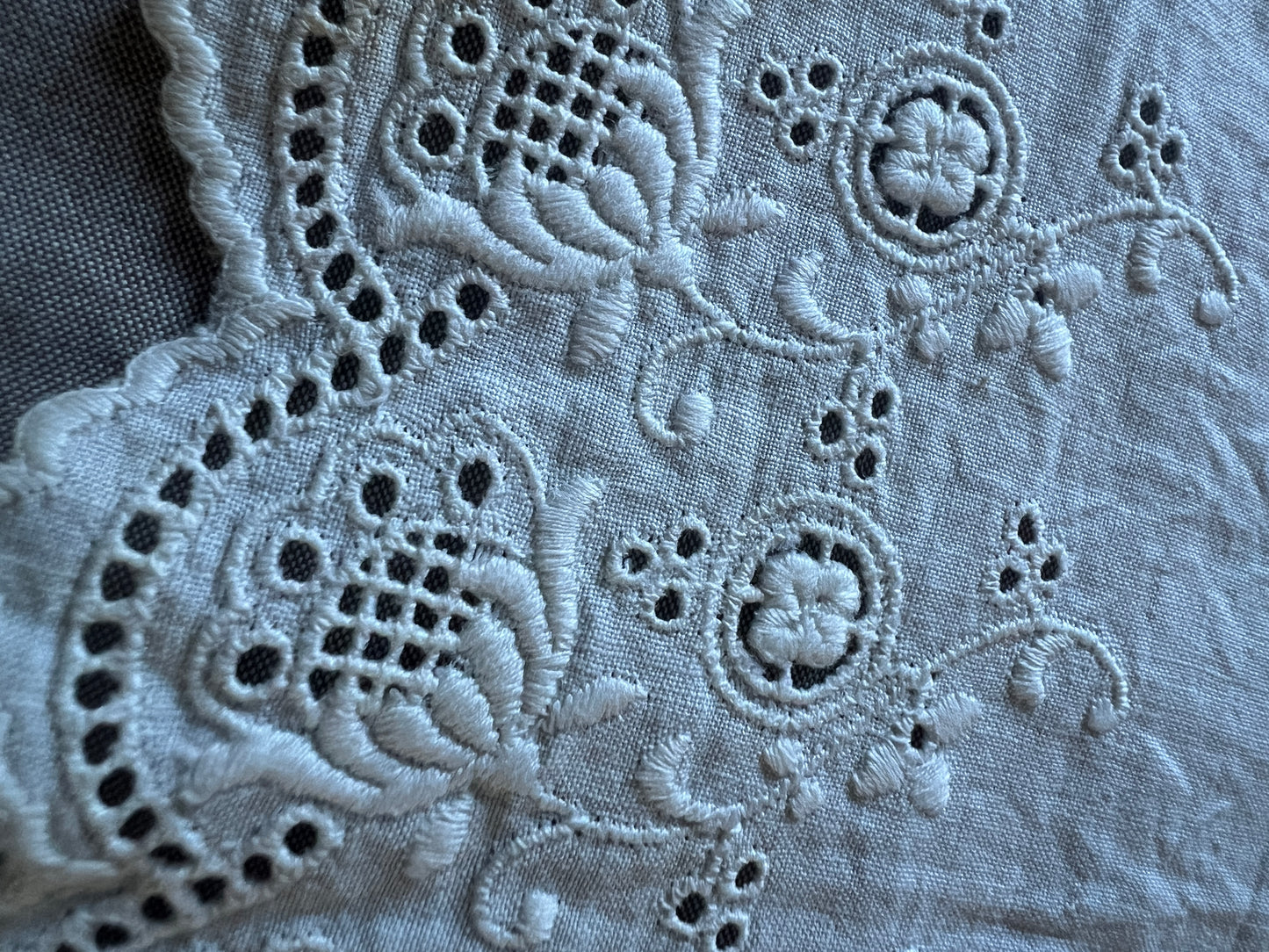 白刺繍トリムセット
