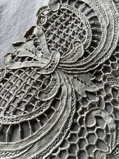 ★ニードルレース楕円クロス