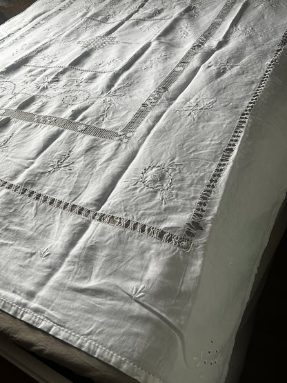 白刺繍大判クロス(ダメージ)