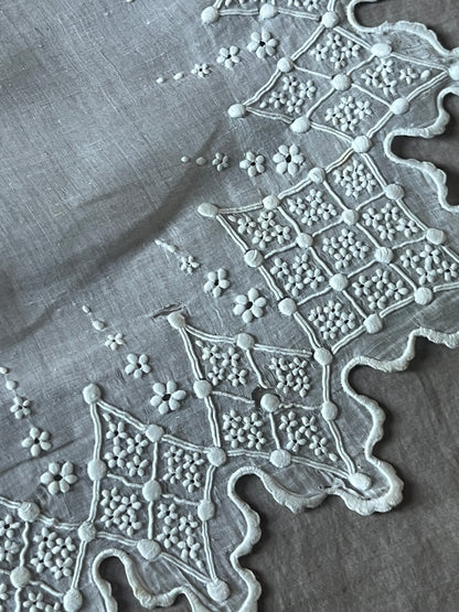 白刺繍婚礼用ハンカチ