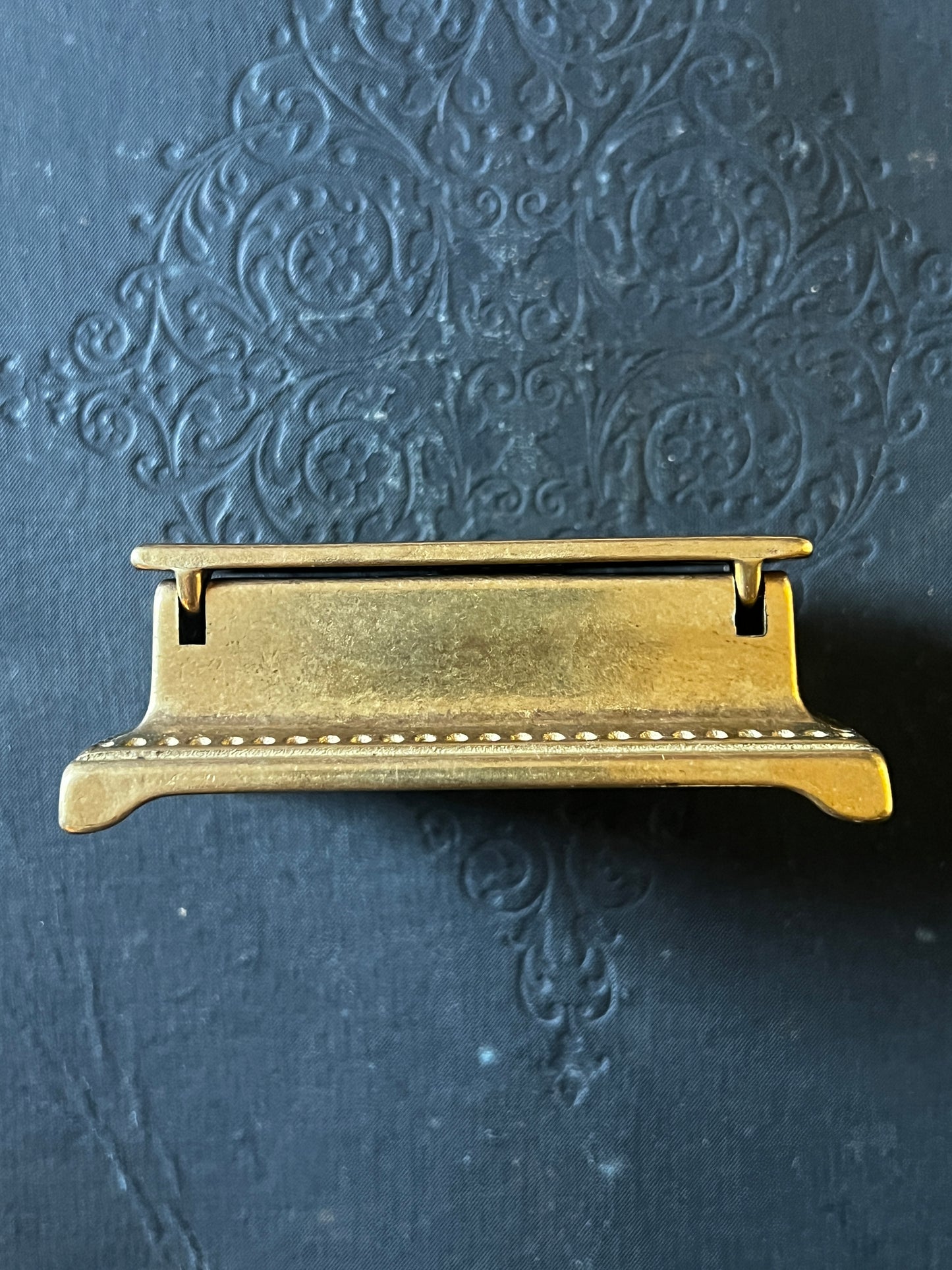 ★真鍮製切手入れ