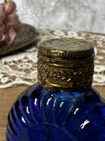 ★古い小瓶(ブルー)