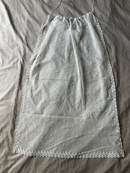 チュール刺繍レースカーテン