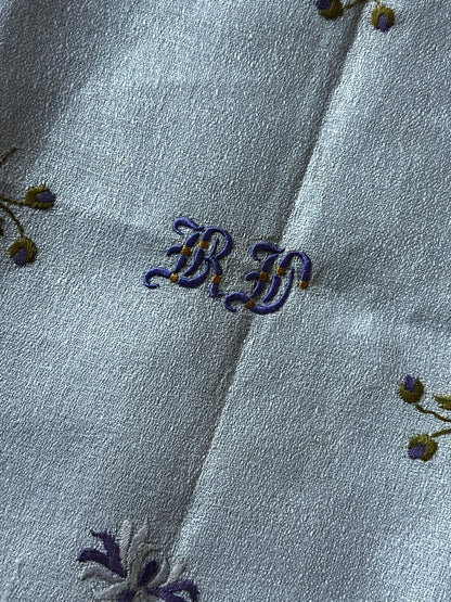 ★色刺繍クロス