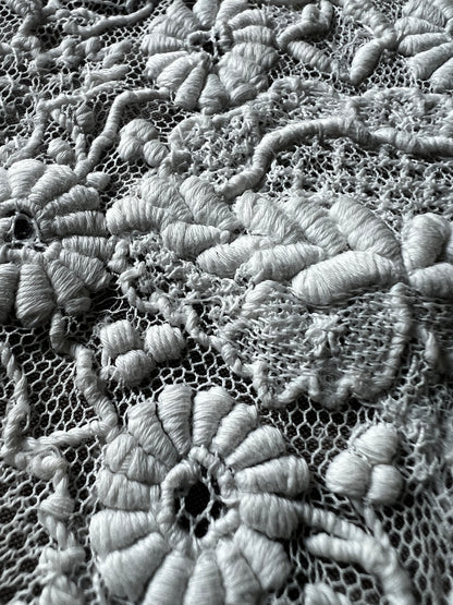 チュール刺繍ボネトップ