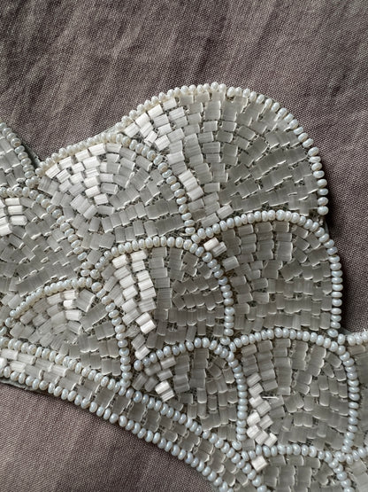 ビーズ刺繍の飾り襟(エクリュ)