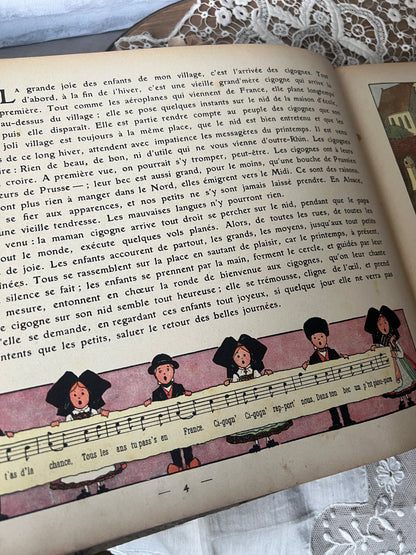 ★古い絵本(MON VILLAGE)