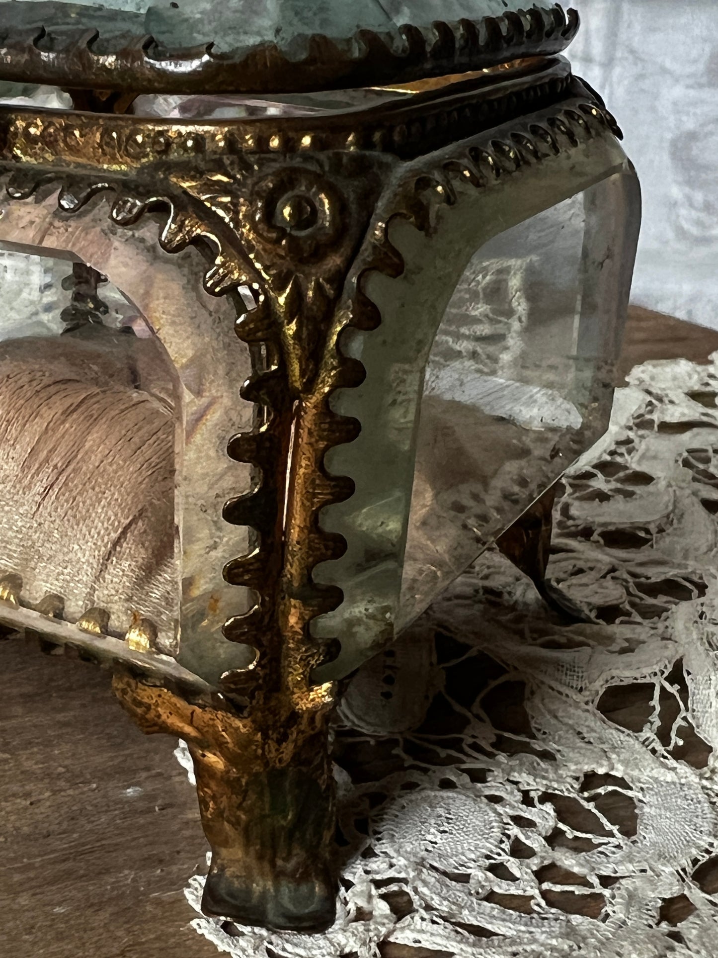 ★ガラスのジュエリーケース(ダメージ)