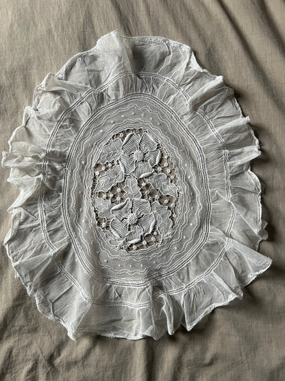 チュール刺繍レース楕円形フリルクロス