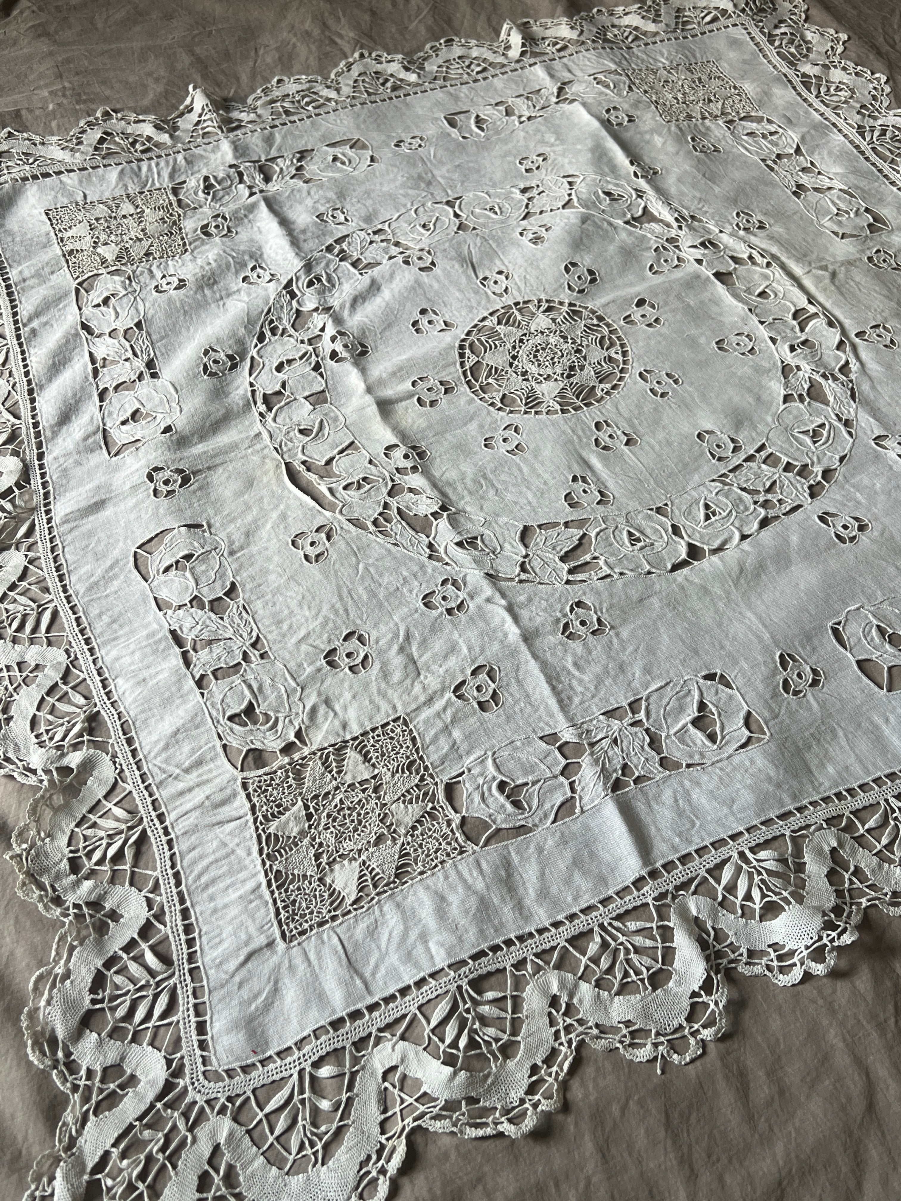 アンティークレース – France Antique 銀色アンティーク