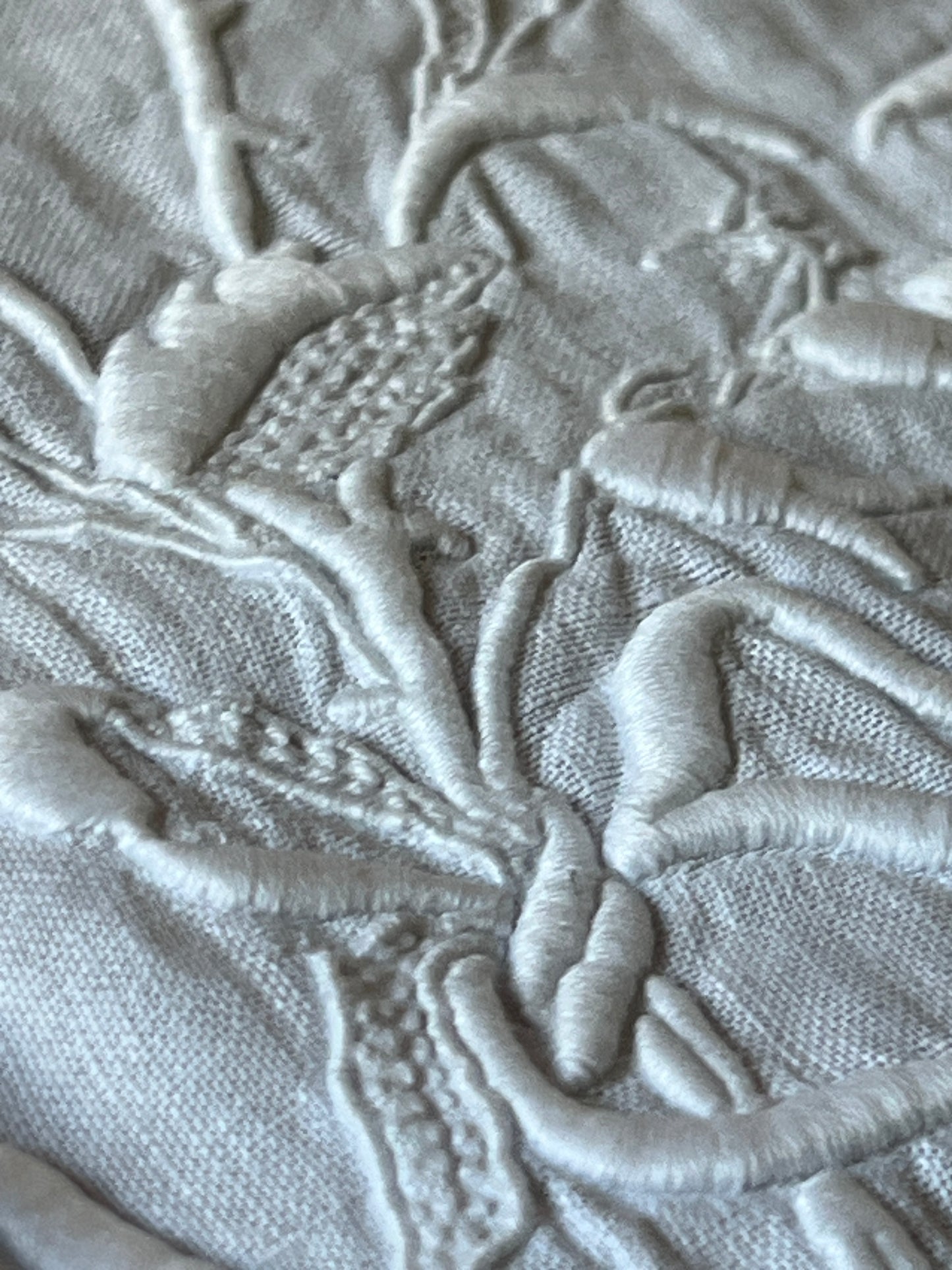 白刺繍クロス