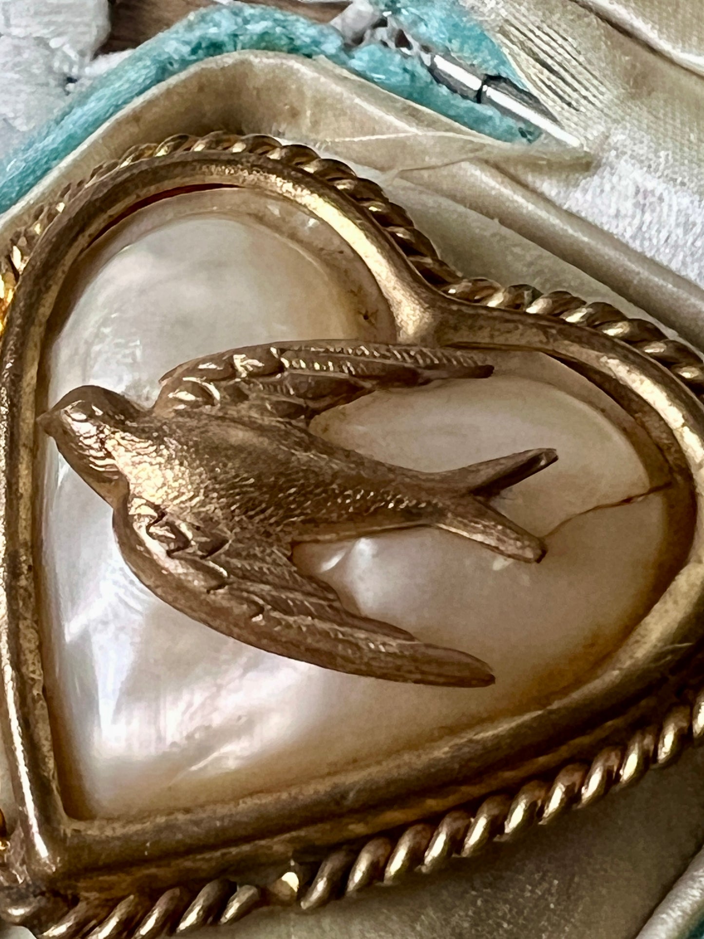 ★アンティークブローチ