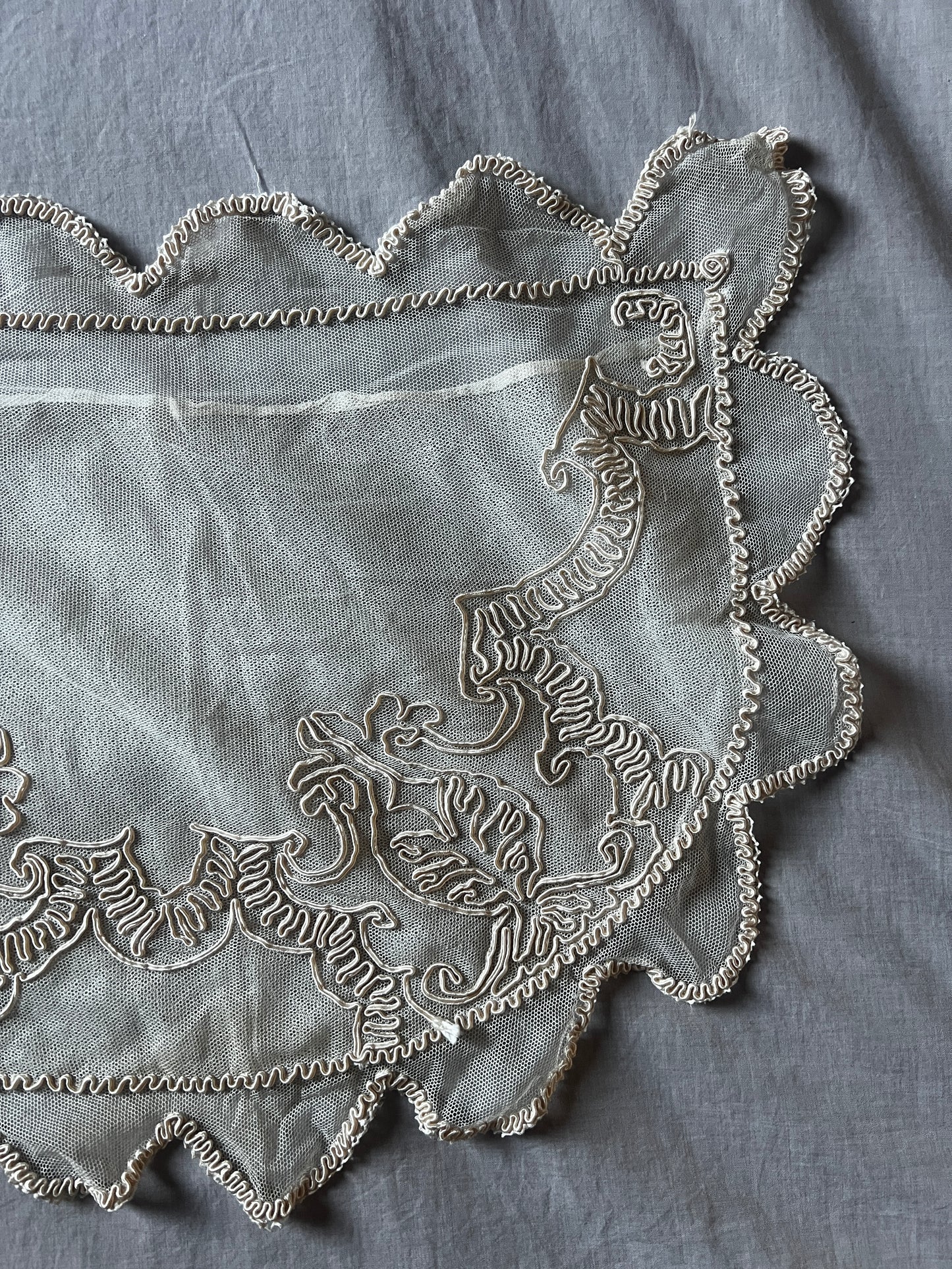 チュールレースクッションカバー