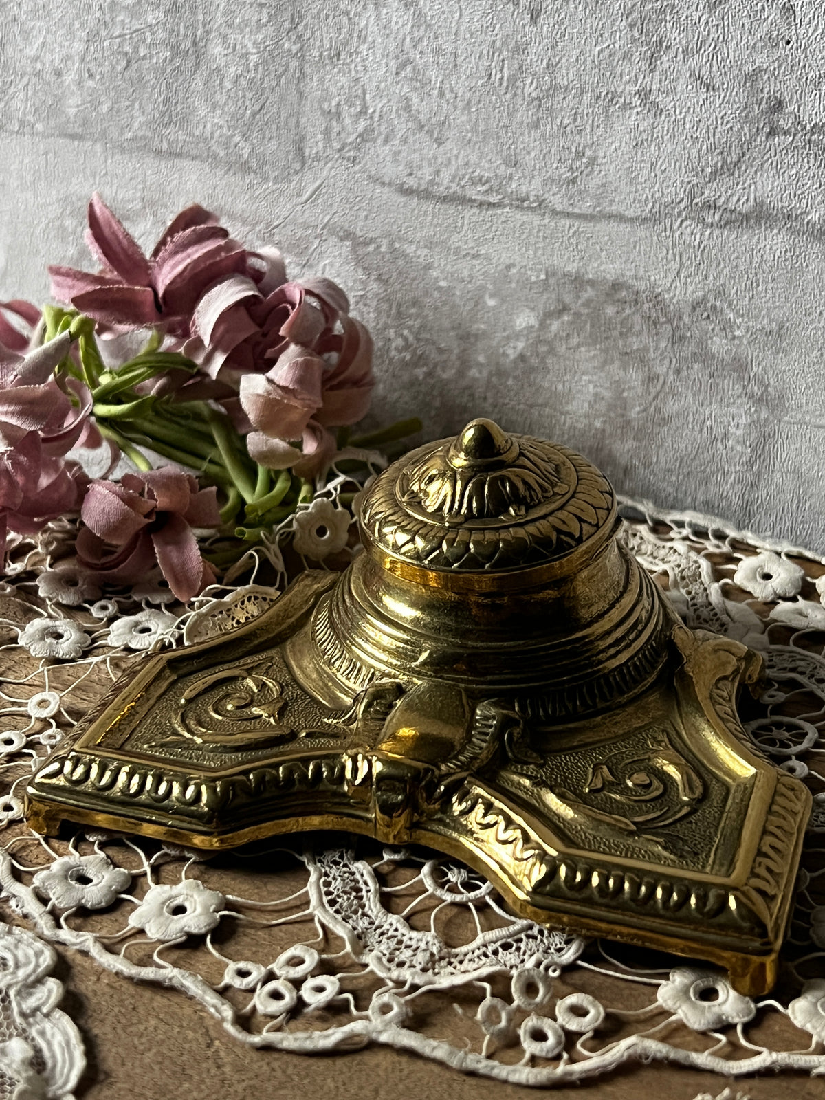 ☆古いインク壺 – France Antique 銀色アンティーク