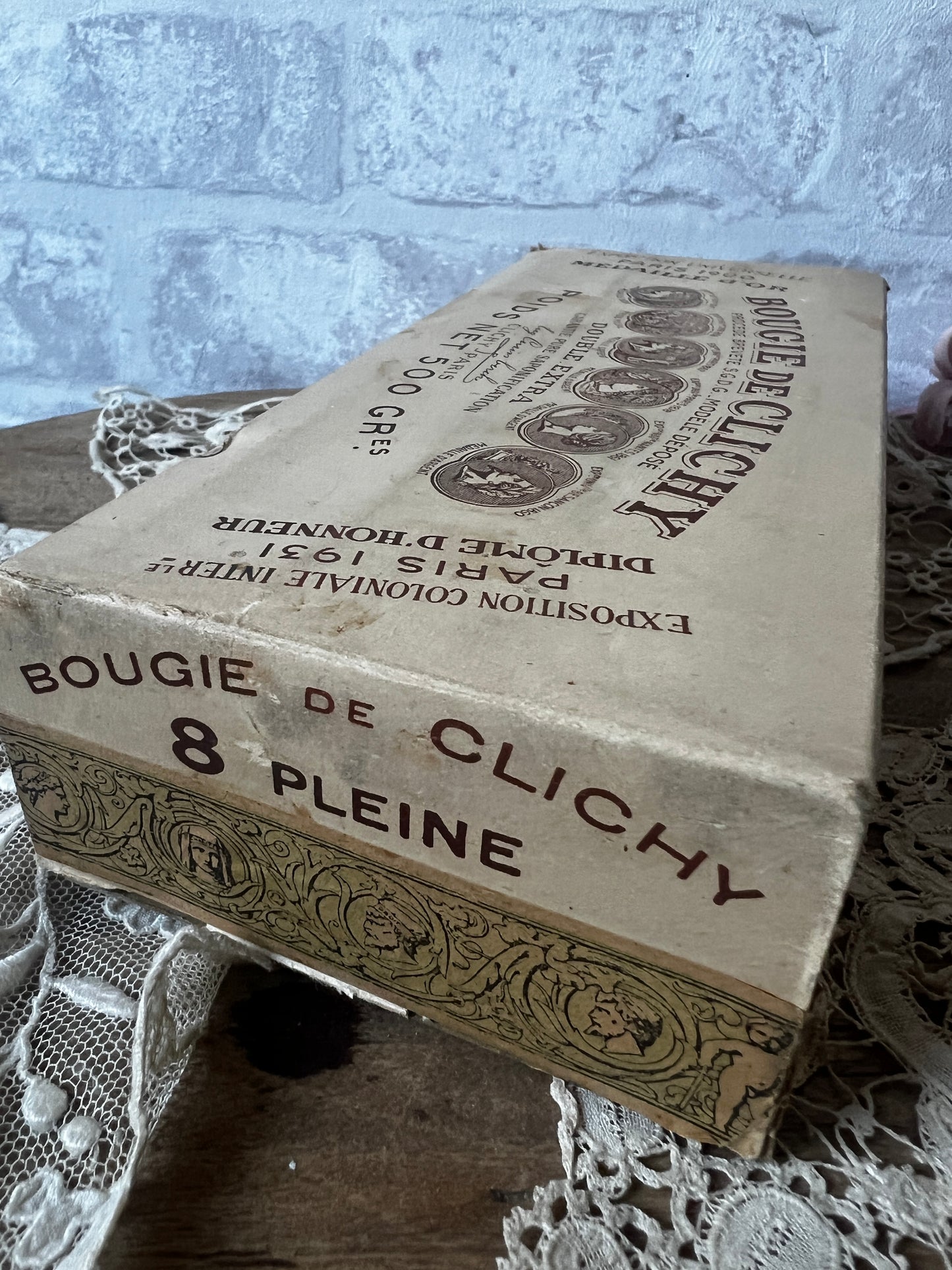 紙箱入りろうそく(CLICHY)【ダメージ値引き】