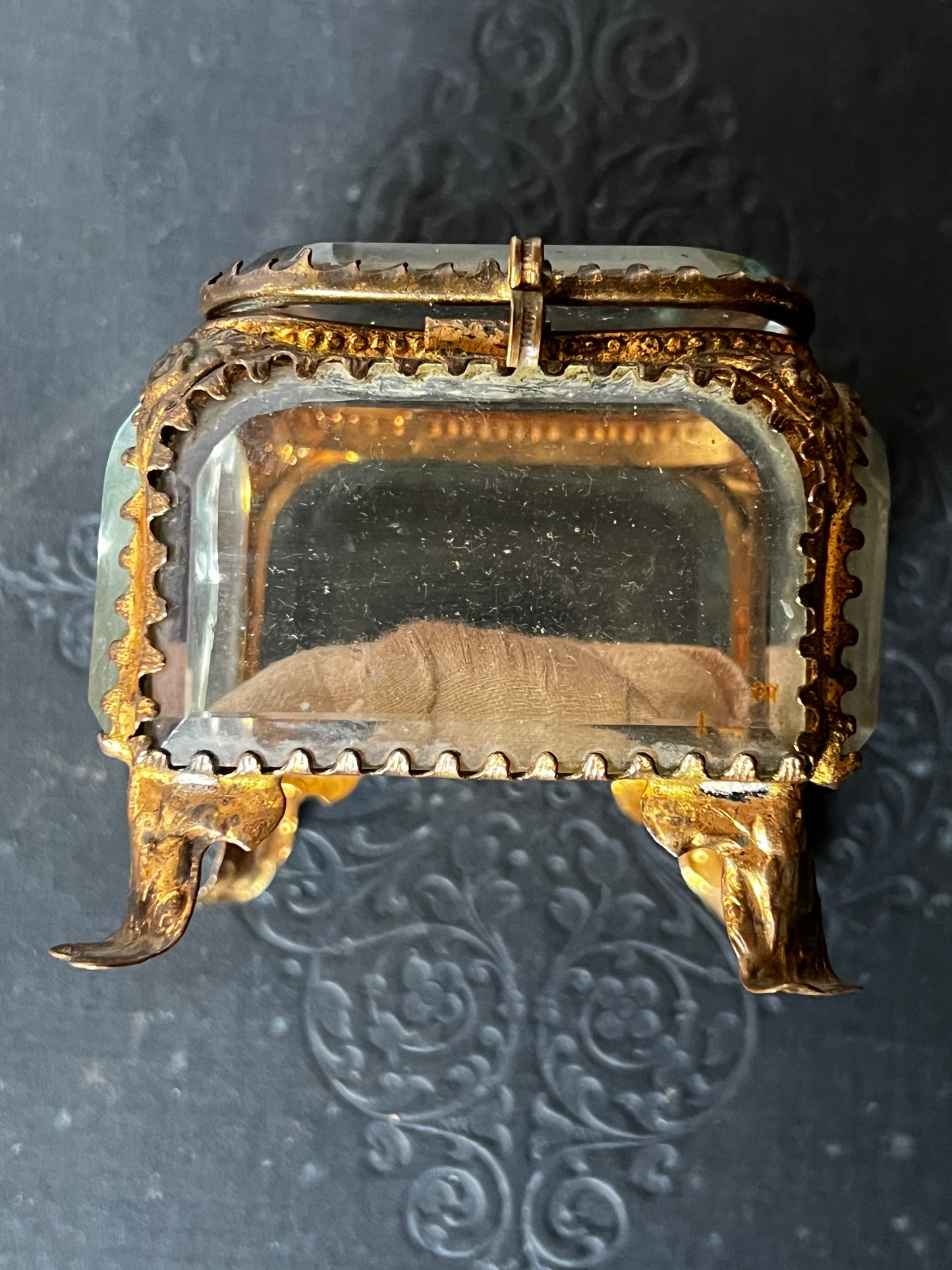 ★ガラスのジュエリーケース(ダメージ)