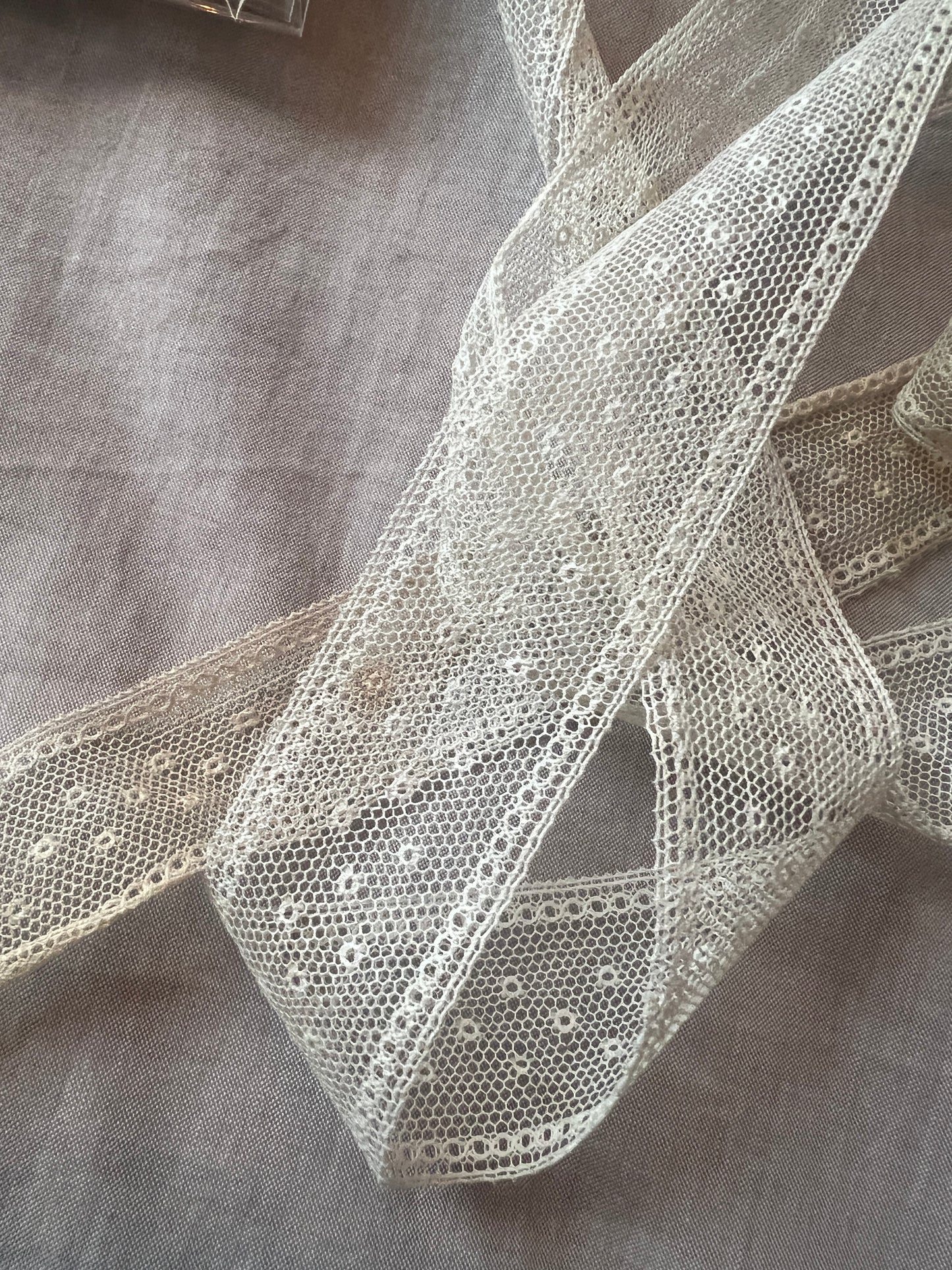 アンティークレース