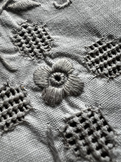 ★楕円形刺繍クロス