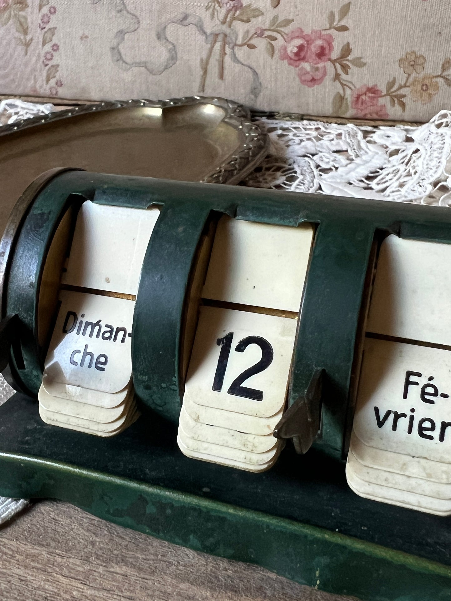 ★卓上万年カレンダー