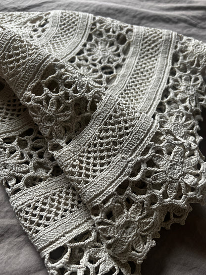 クロシェレースクロス