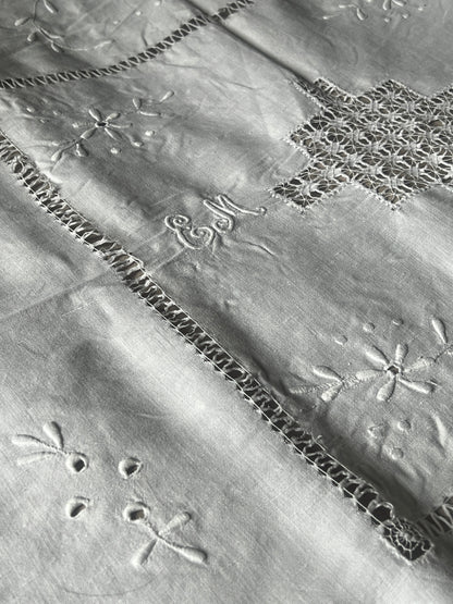 白刺繍大判クロス(ダメージ)